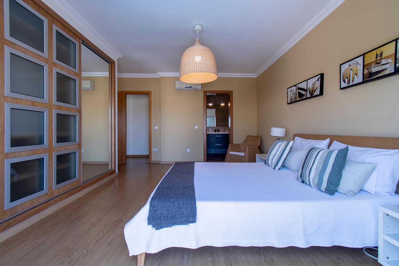 Altura Villa Exterior photo