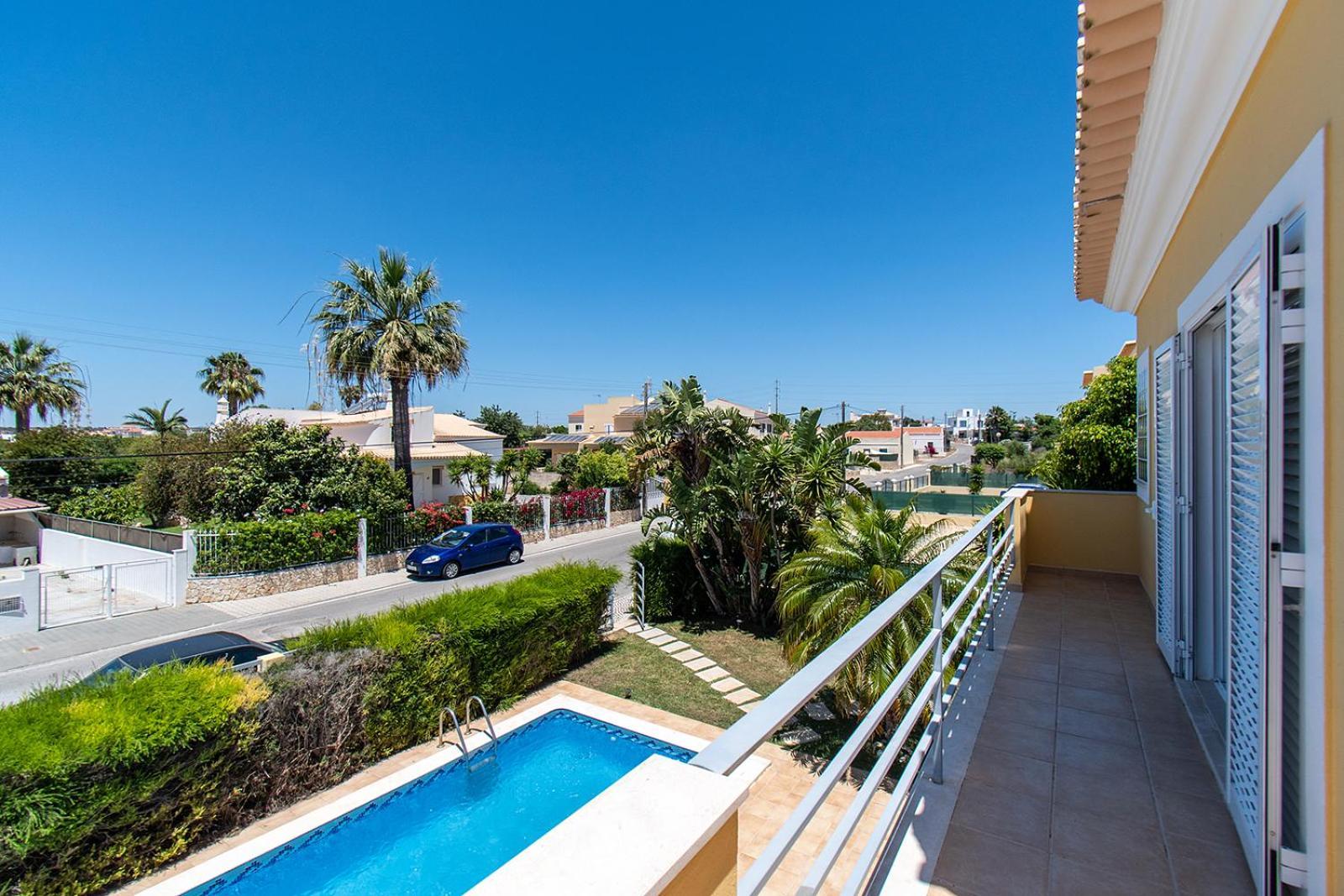 Altura Villa Exterior photo