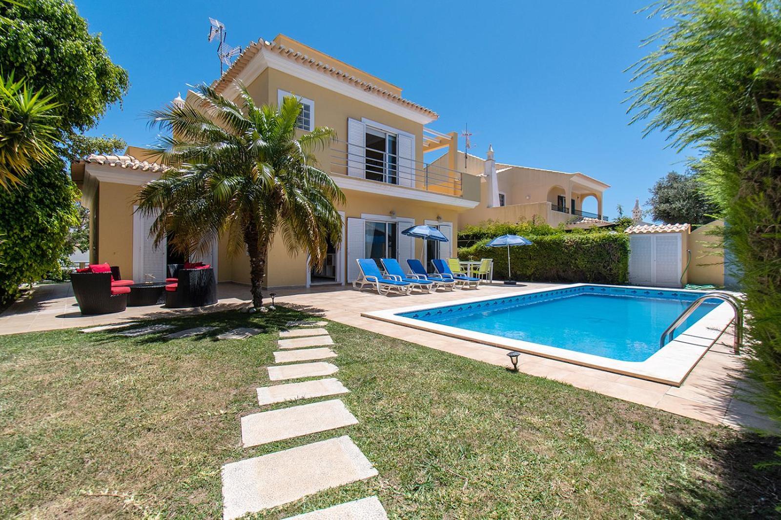Altura Villa Exterior photo
