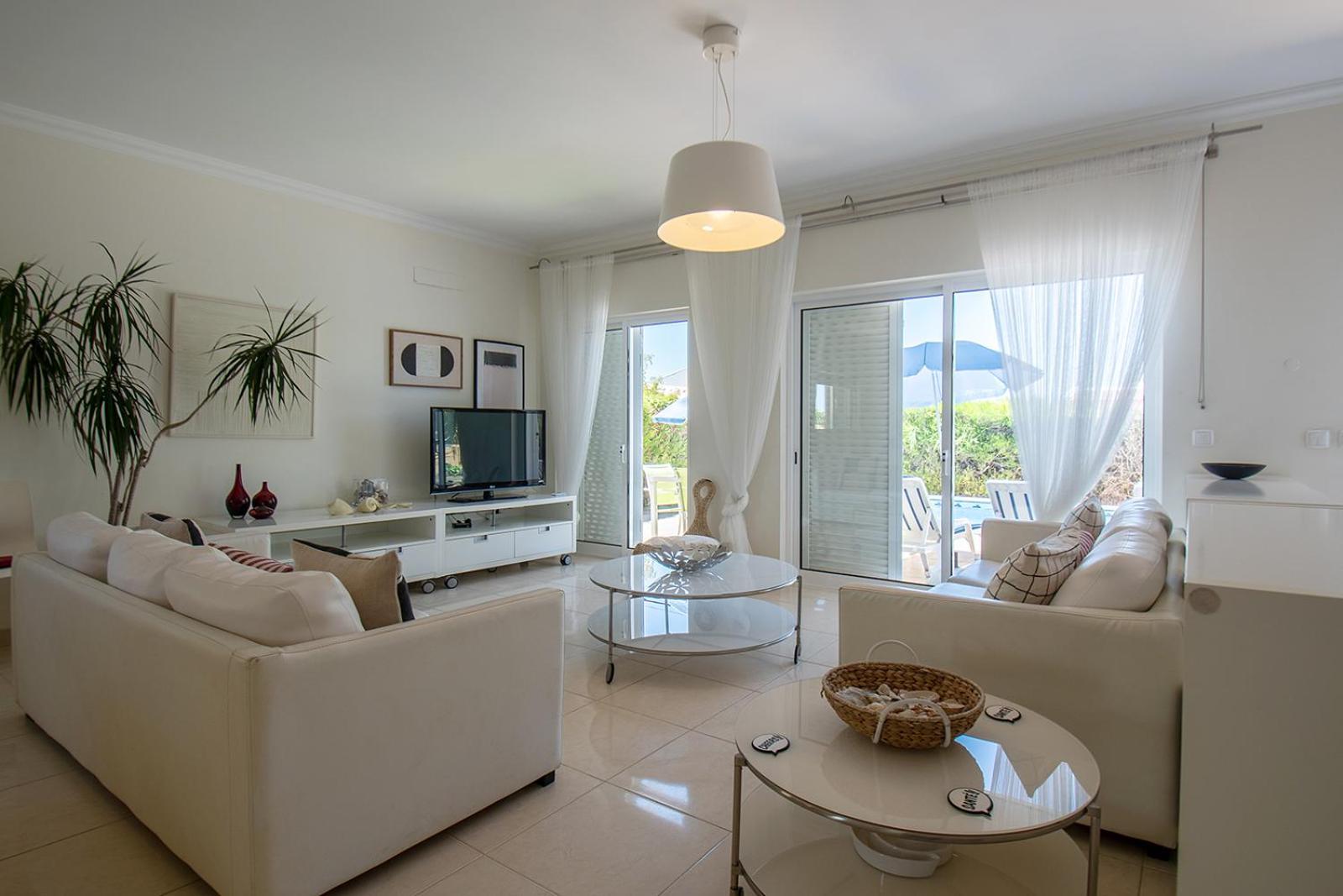 Altura Villa Exterior photo